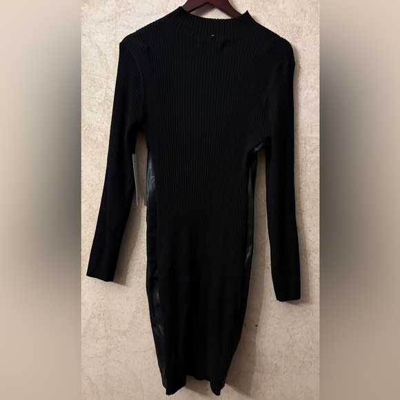 💕Madden Girl Ribbed Dress with Faux Leather Side Panel - Picture 2 of 3